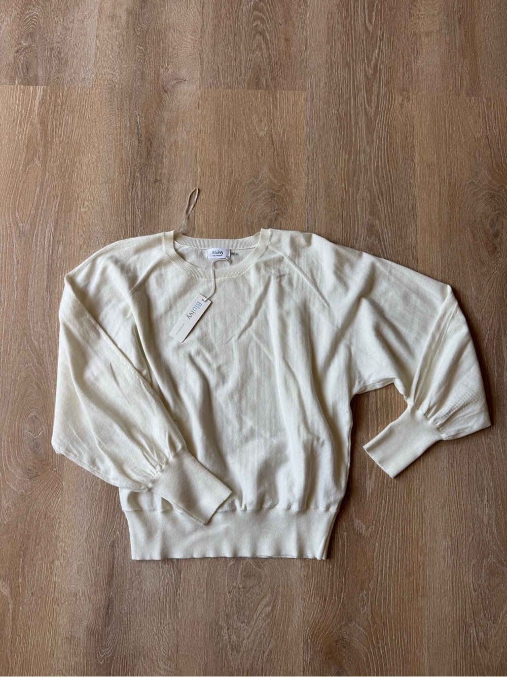 Bluivy Cream Lightweight Crewneck Sweater with Balloon Sleeves
